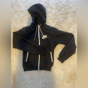 Women’s Nike Sportswear Windrunner Hooded Jacket